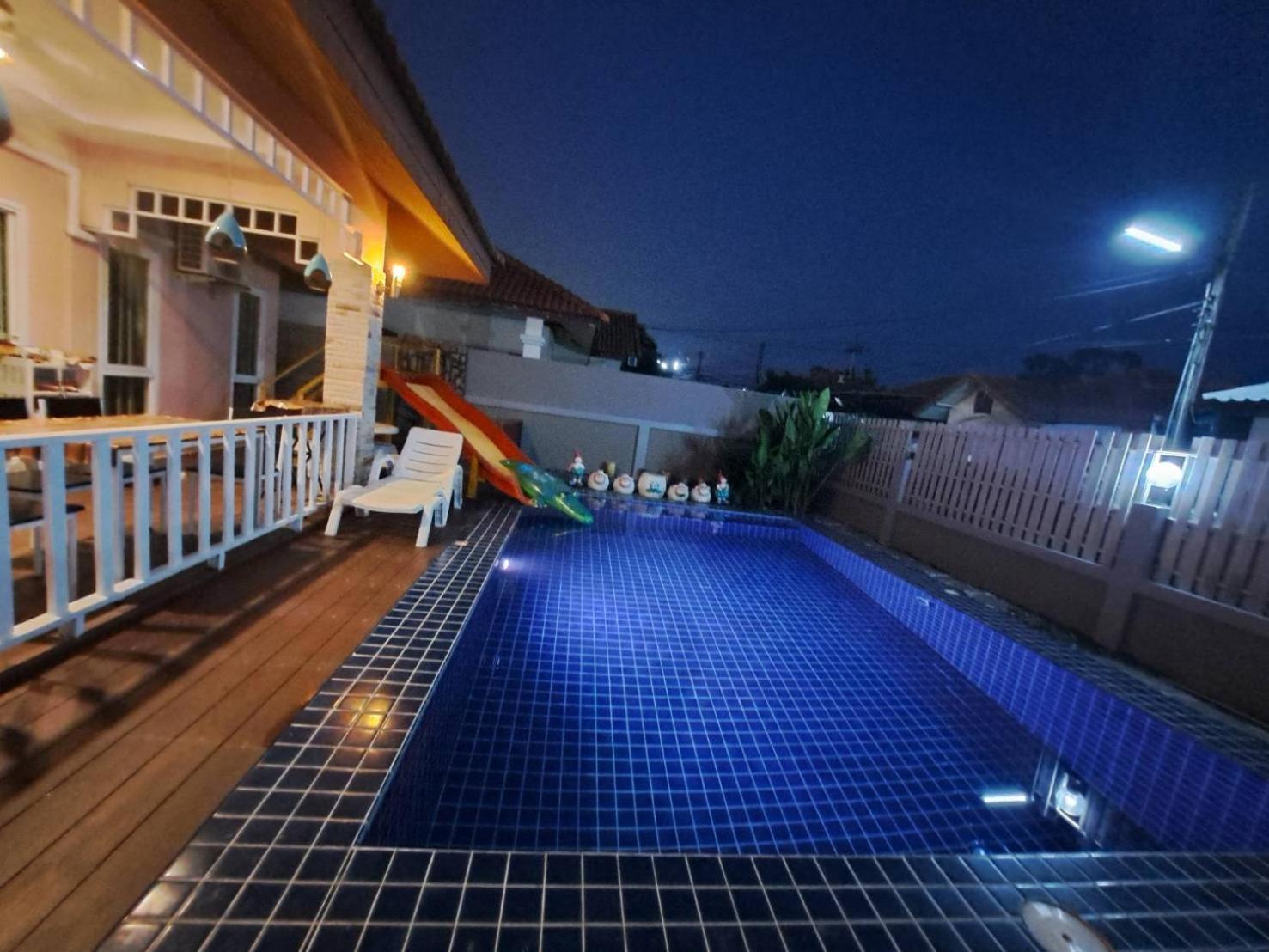 Bluepool Pattaya *